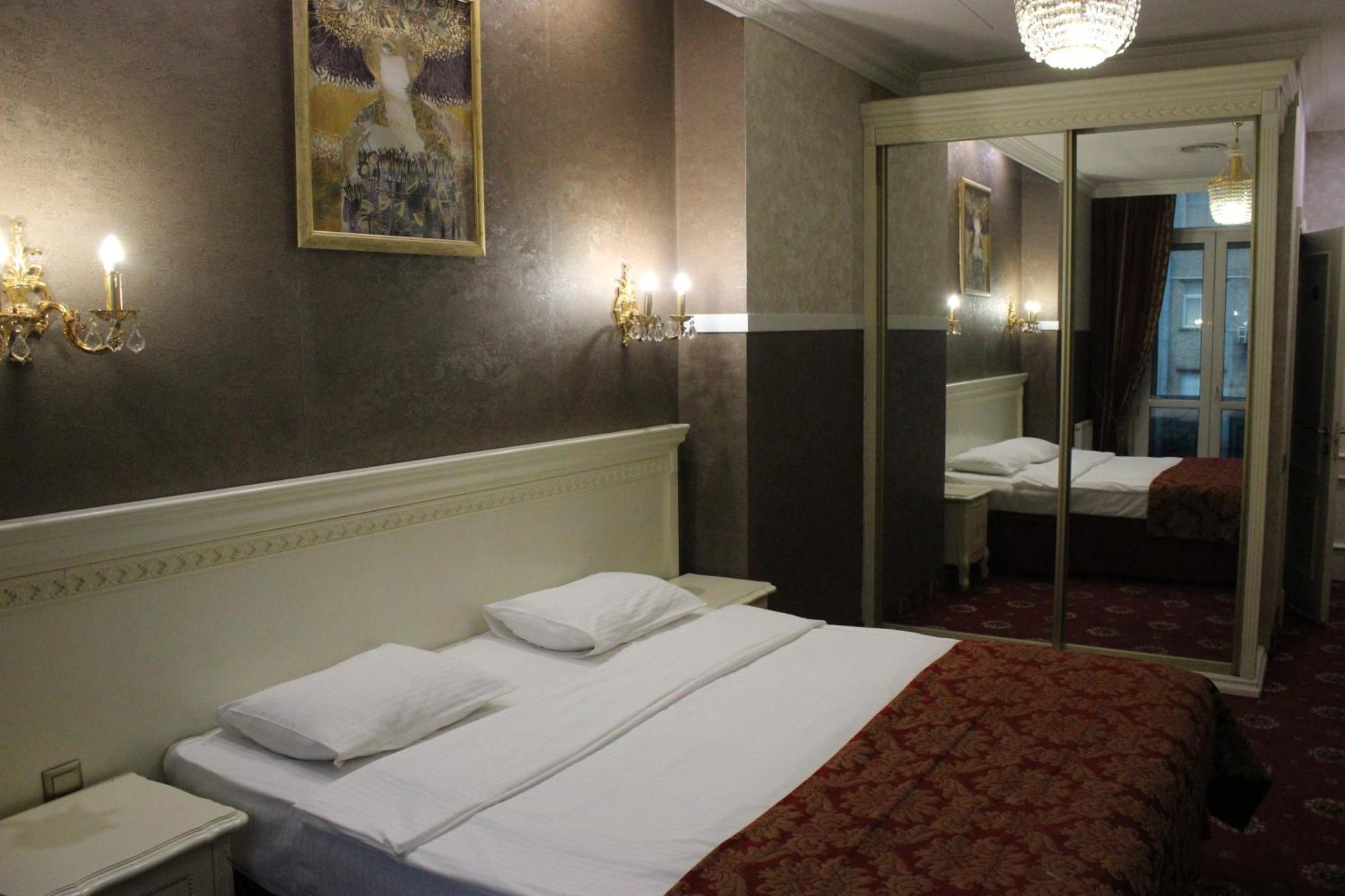 De Paris Hotel Kiev Eksteriør billede